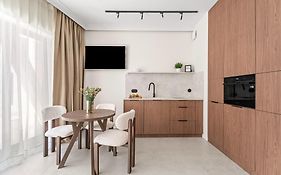 Granaria Old Town By Alqueen Apartments
